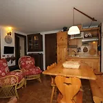 Joivy Rustic Apt For 4 With Parking Nearby Ski Lifts