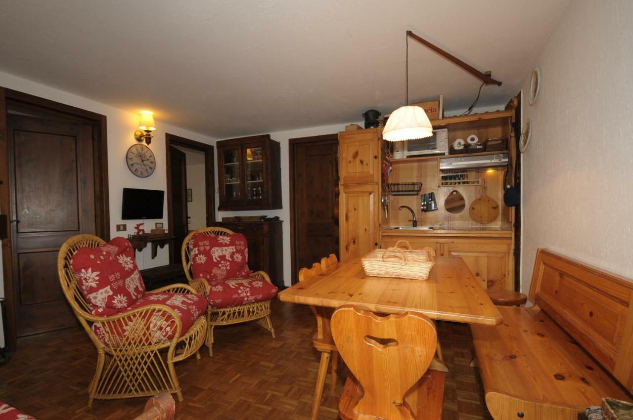 Apartment Joivy Rustic Apt For 4 With Parking Nearby Ski Lifts *